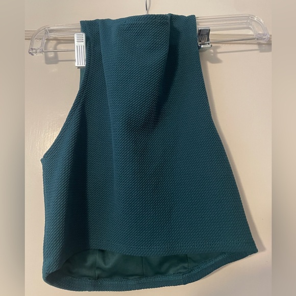 Charlotte Russe Crop Top size Medium Green - Picture 2 of 4